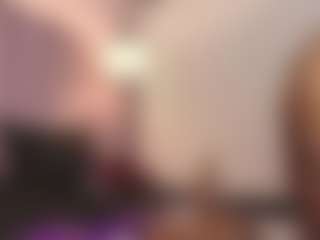 hallybans's Live Sex Cam Show