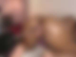 hallybans's Live Sex Cam Show