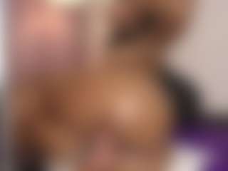 hallybans's Live Sex Cam Show