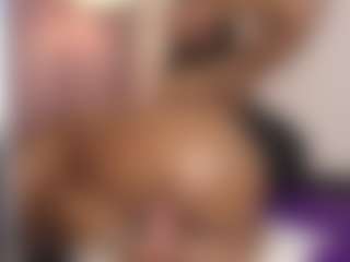 hallybans's Live Sex Cam Show