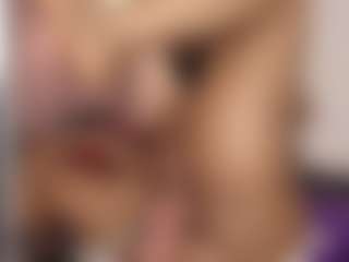 hallybans's Live Sex Cam Show