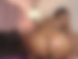 hallybans's Live Sex Cam Show
