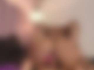 hallybans's Live Sex Cam Show