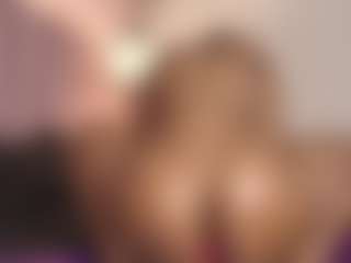 hallybans's Live Sex Cam Show