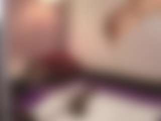 Live cam show with hallybans - Solo on https://playwithruby.com