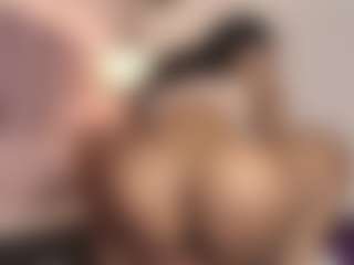 hallybans's Live Sex Cam Show