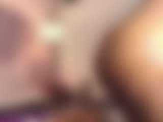 hallybans's Live Sex Cam Show
