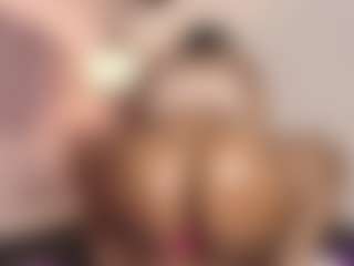 hallybans's Live Sex Cam Show