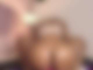 hallybans's Live Sex Cam Show