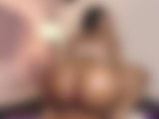 hallybans's Live Sex Cam Show