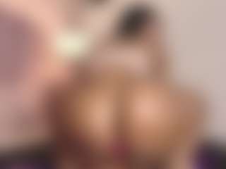 hallybans's Live Sex Cam Show