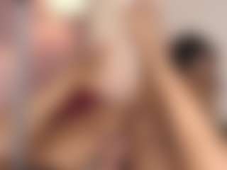 hallybans's Live Sex Cam Show