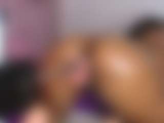 Live cam show with hallybans - Flashing on CamwithHer