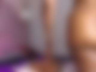 hallybans's Live Sex Cam Show