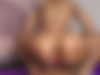 hallybans's Live Sex Cam Show