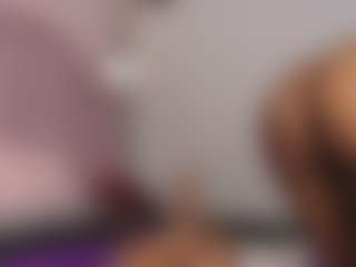 hallybans's Live Sex Cam Show