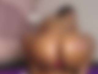 hallybans's Live Sex Cam Show