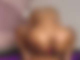 hallybans's Live Sex Cam Show