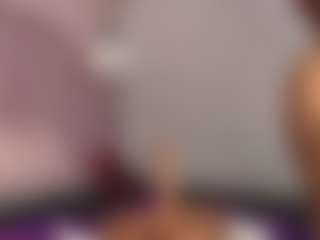 hallybans's Live Sex Cam Show