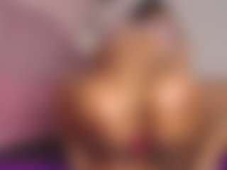 hallybans's Live Sex Cam Show
