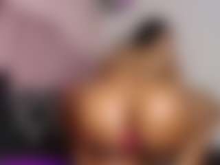 hallybans's Live Sex Cam Show