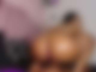 hallybans's Live Sex Cam Show