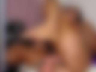 hallybans's Live Sex Cam Show
