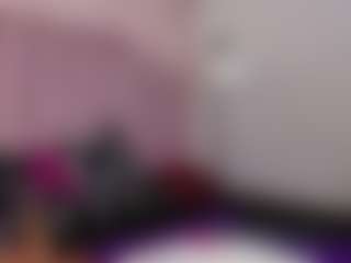 Live cam show with hallybans - Control on Camsoda