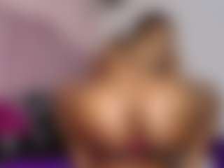 hallybans's Live Sex Cam Show
