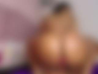 hallybans's Live Sex Cam Show