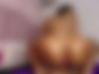 hallybans's Live Sex Cam Show