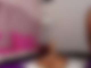 hallybans's Live Sex Cam Show