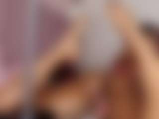 hallybans's Live Sex Cam Show