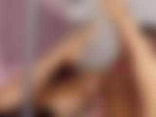 hallybans's Live Sex Cam Show