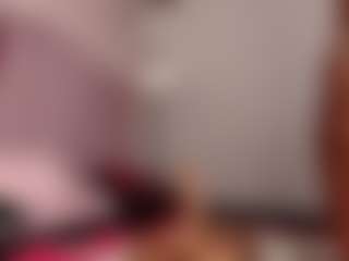 hallybans's Live Sex Cam Show