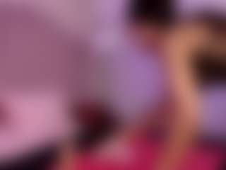 Live cam show with hallybans - Bedroom Ebony on https://playwithruby.com
