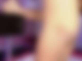 Live cam show with hallybans - Oil on Camsoda