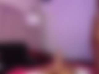 hallybans's Live Sex Cam Show