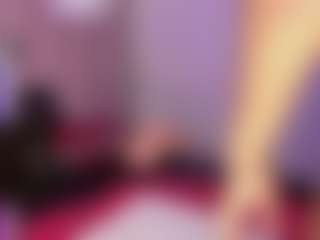 Live cam show with hallybans - Ebony on Camsoda | colombia