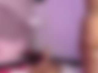 hallybans's Live Sex Cam Show