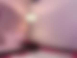 hallybans's Live Sex Cam Show