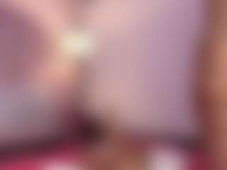 hallybans's Live Sex Cam Show