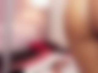hallybans's Live Sex Cam Show