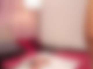 Live cam show with hallybans - Brown Eyes on xplaylive.com