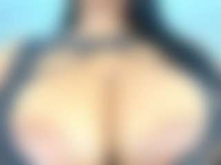ebonybreastvh's Live Sex Cam Show