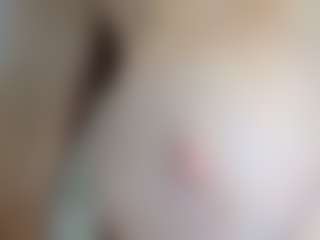 Live cam show with tiffanylee1 - Slimthick on AdultVida.com