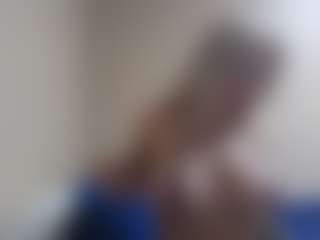 tiffanylee1 MILF webcam performer live streaming