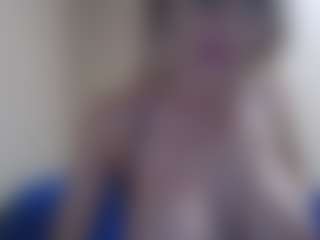 Live cam show with tiffanylee1 - Blonde Hair MILF on Streamer API