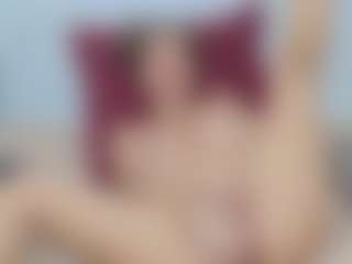 Live cam show with Anastasia - Gamer Big Tits on Camiplay Live