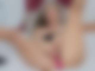 Live cam show with Anastasia - College Big Tits on Milfs Live